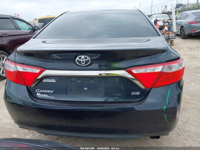 Toyota Camry Se
