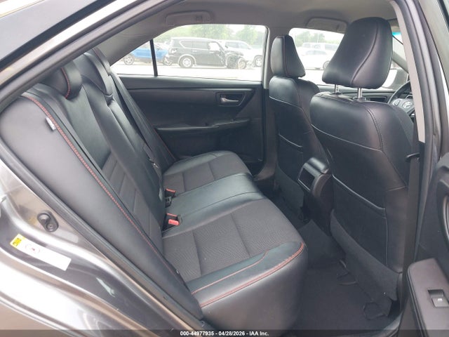 Toyota Camry Se