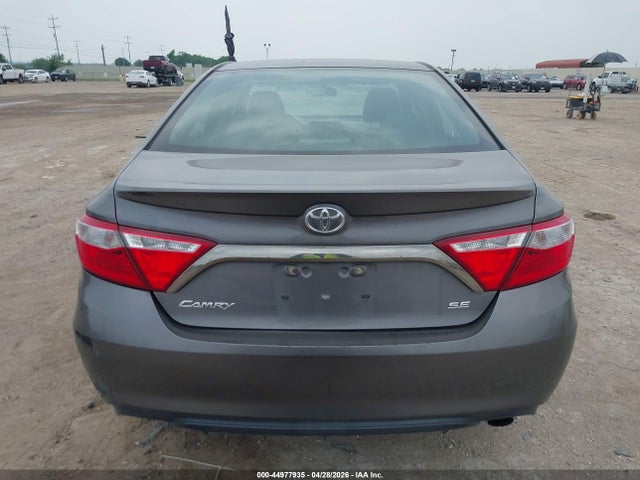 Toyota Camry Se