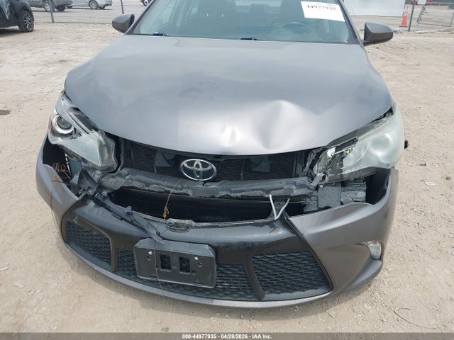 Toyota Camry Se