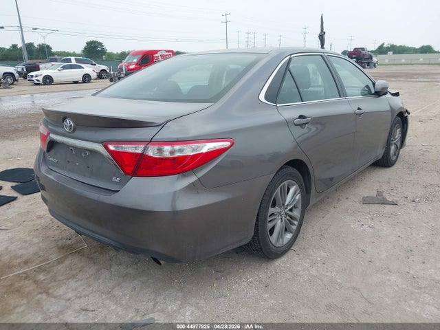 Toyota Camry Se