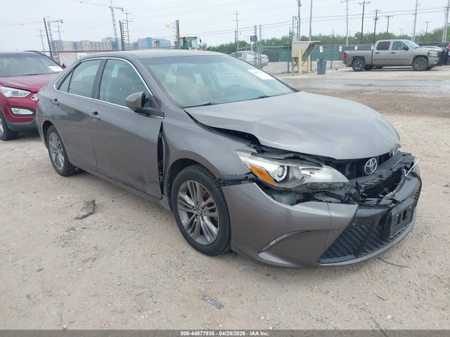 Salvage Toyota Camry Image