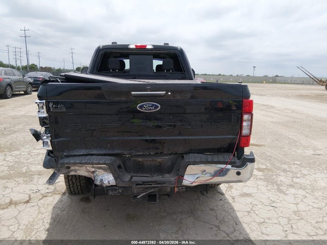 Ford F-250 Lariat
