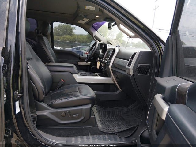 Ford F-250 Lariat