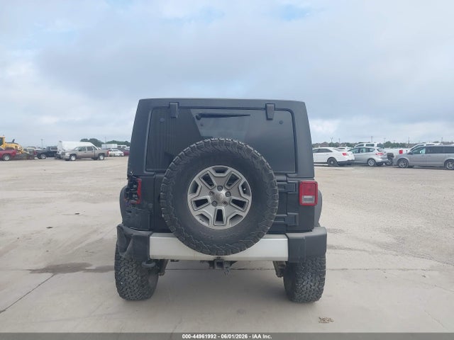 Jeep Wrangler Sahara