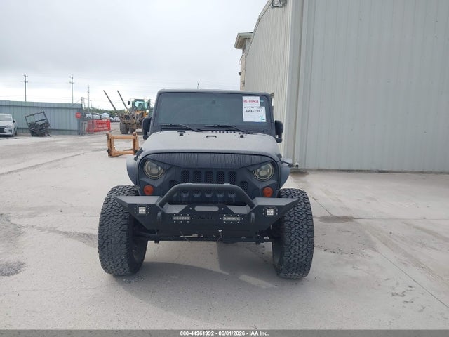 Jeep Wrangler Sahara