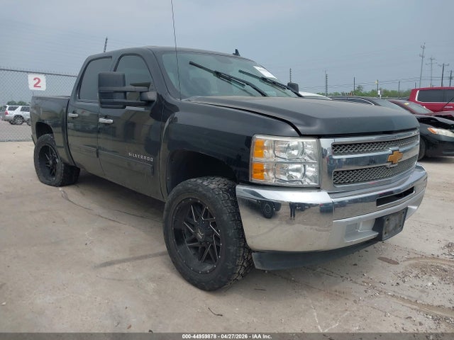 Salvage Chevrolet Silverado 1500 Image