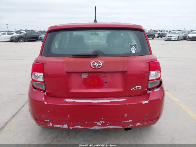 Scion xD