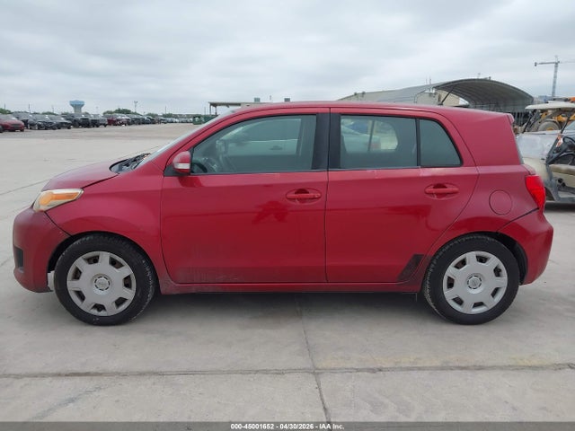Scion xD