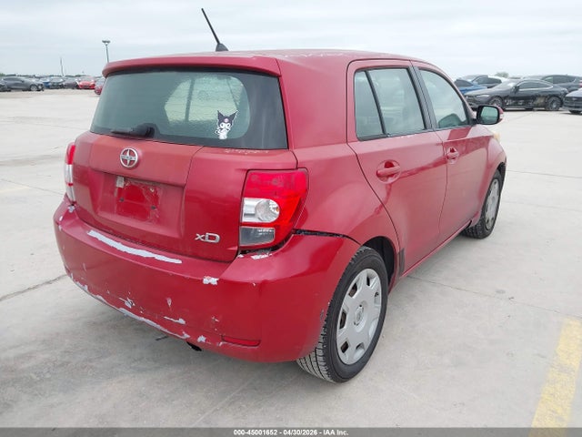Scion xD