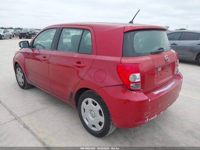 Scion xD