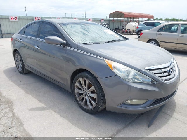 Salvage Hyundai SONATA Image