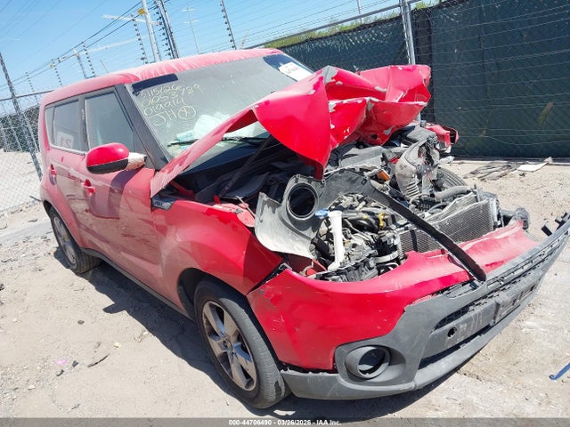 Salvage Kia Soul Image