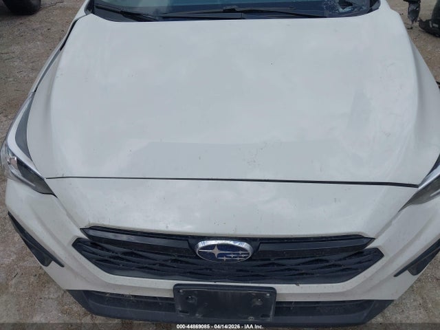 Subaru Impreza Base 5-door
