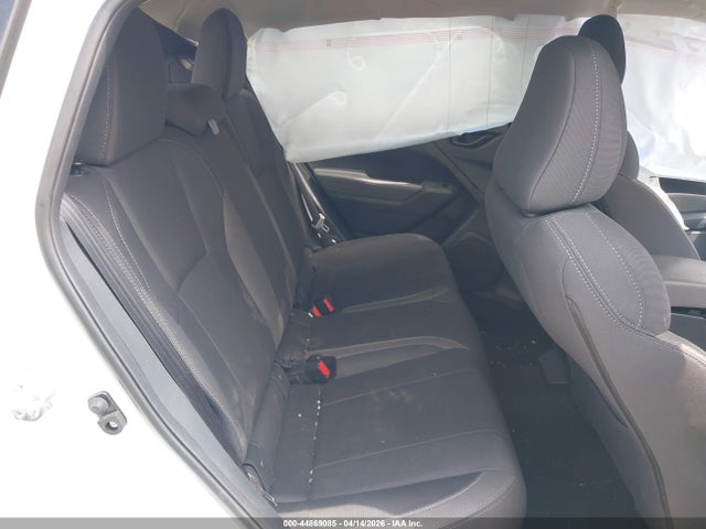 Subaru Impreza Base 5-door