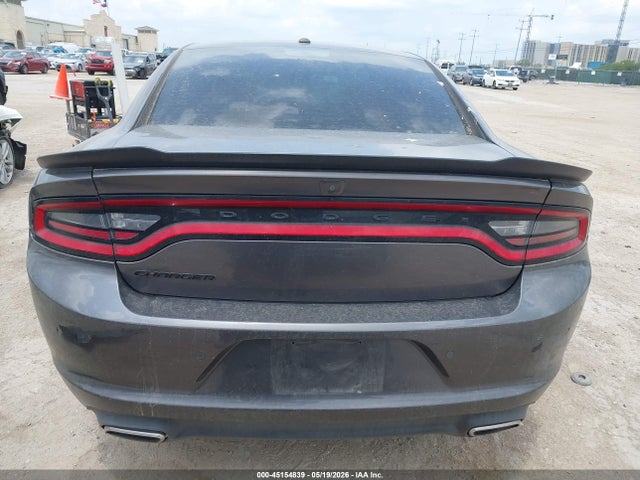 Dodge Charger Sxt Rwd