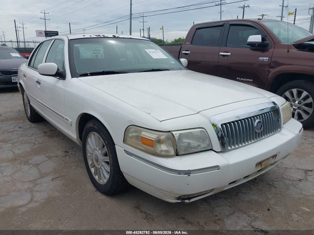 Salvage Mercury Grand Marquis Image