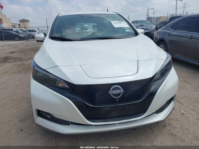 Nissan LEAF Sv Plus