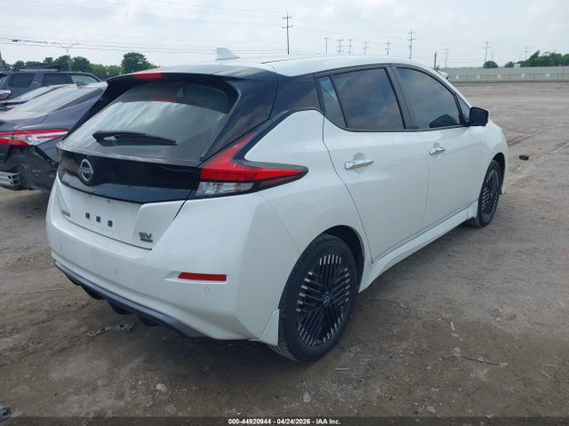 Nissan LEAF Sv Plus
