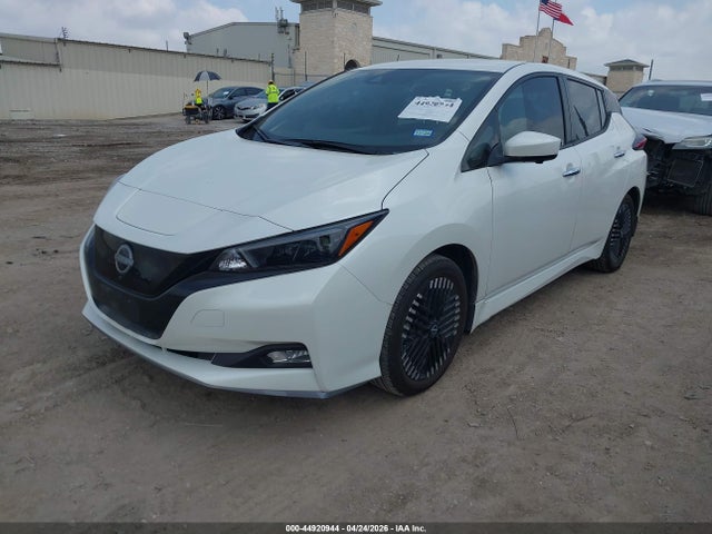 Nissan LEAF Sv Plus
