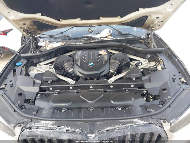 BMW X Series M50i