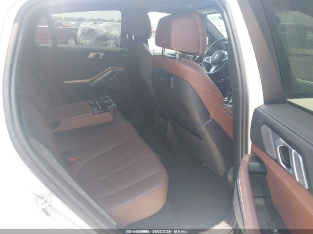 BMW X Series M50i