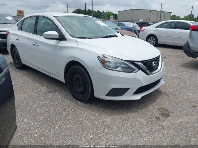 Salvage Nissan Sentra Image