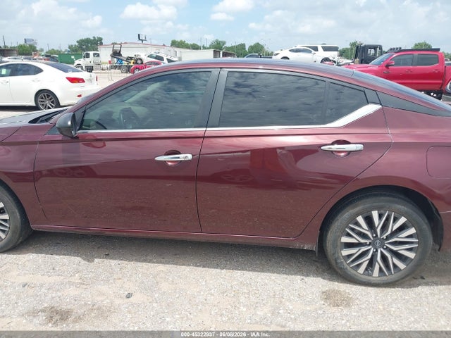 Nissan Altima Sv Intelligent Awd