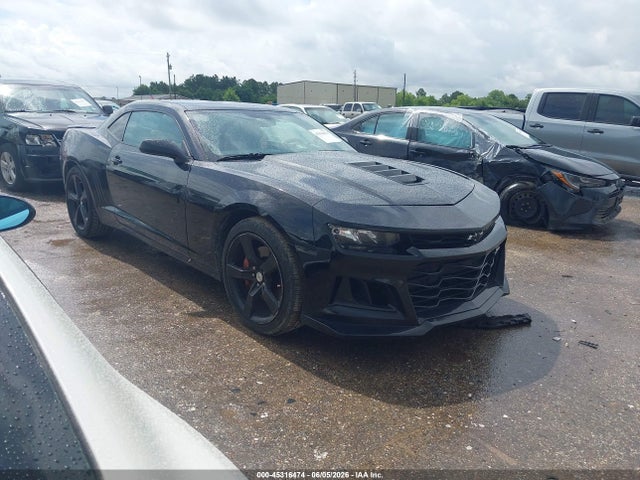Salvage Chevrolet Camaro Image