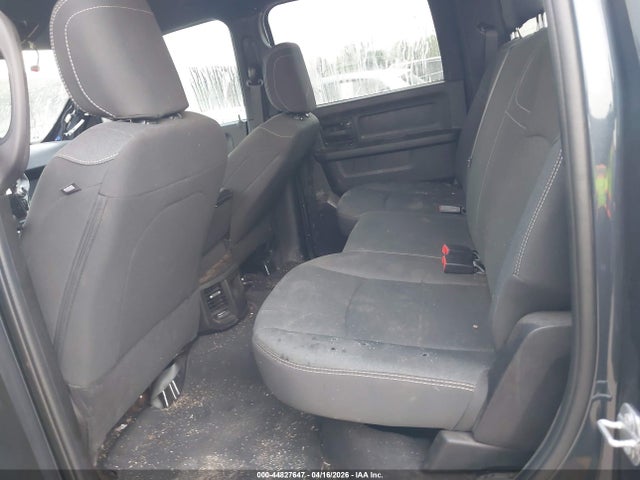 Ram 2500 Tradesman  4x4 6'4 Box