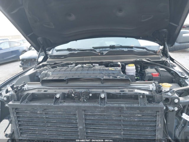 Ram 2500 Tradesman  4x4 6'4 Box