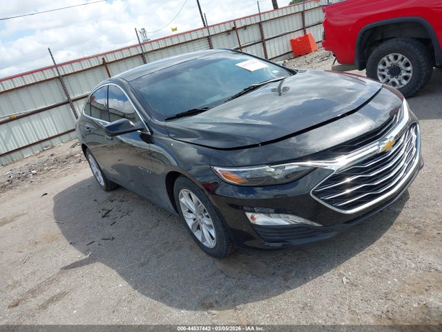 Salvage Chevrolet Malibu Image