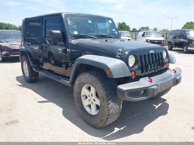 Salvage Jeep Wrangler Image