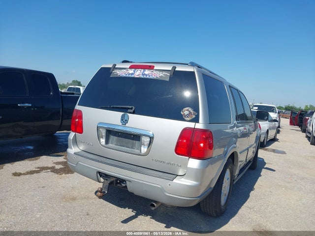 Lincoln Navigator