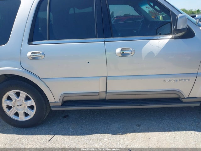 Lincoln Navigator