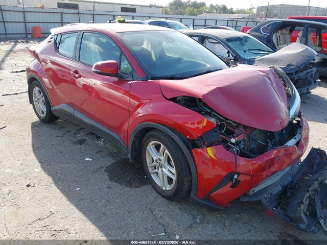 Salvage Toyota C-HR Image