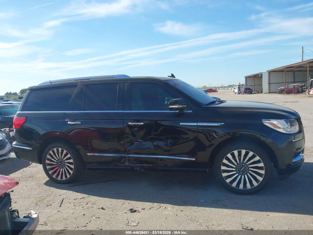 Lincoln Navigator Reserve