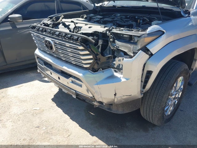 Toyota Tacoma Limited