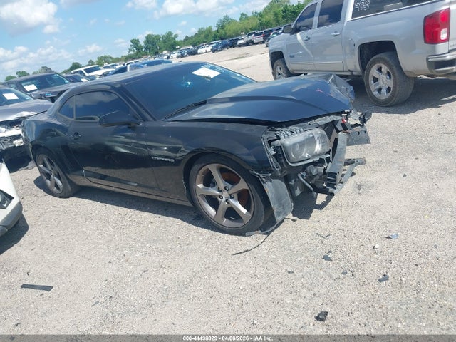 Salvage Chevrolet Camaro Image