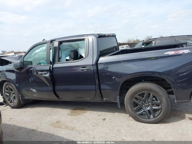 Chevrolet Silverado 1500 4wd  Short Bed Custom