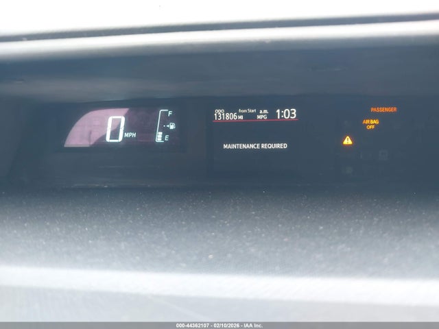 Toyota Prius c Three