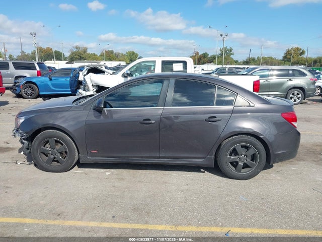 Chevrolet Cruze 1lt Auto
