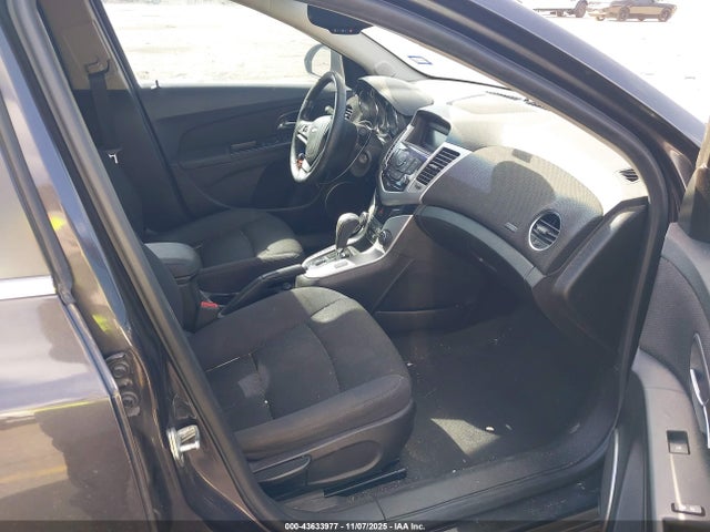 Chevrolet Cruze 1lt Auto