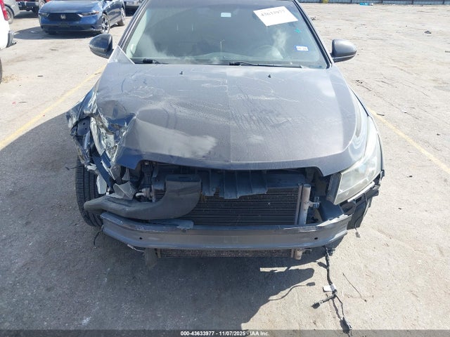 Chevrolet Cruze 1lt Auto