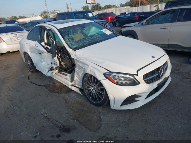Salvage Mercedes-Benz C-Class Image