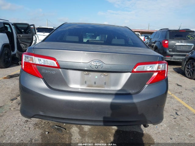 Toyota Camry L