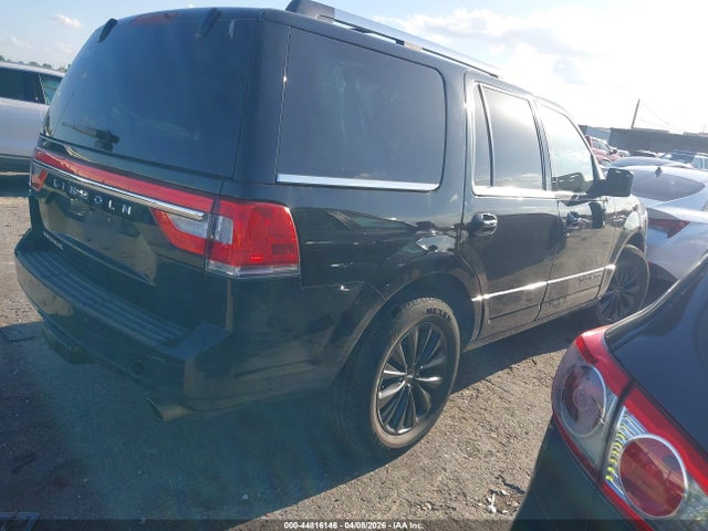 Lincoln Navigator Select