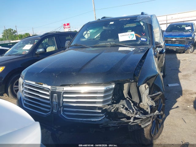 Lincoln Navigator Select
