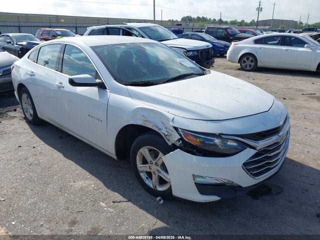 Salvage Chevrolet Malibu Image