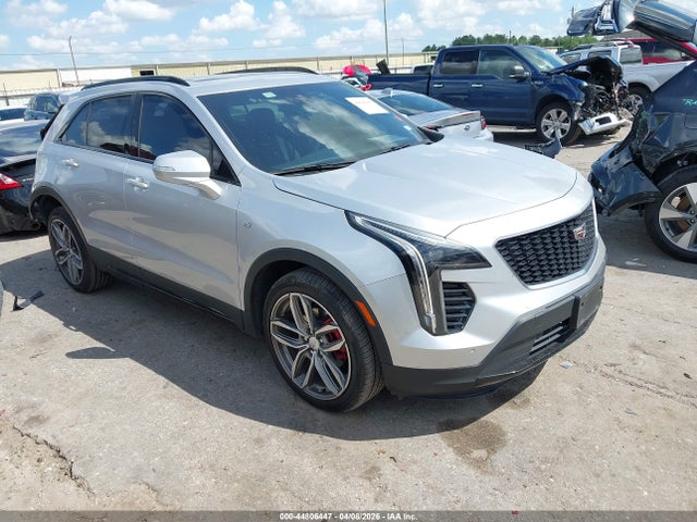 Salvage Cadillac XT4 Image